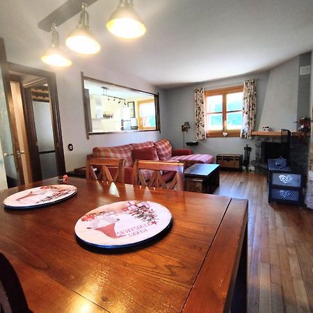 Check-In Casas Cumbre De Benasque Appartement Eriste Buitenkant foto